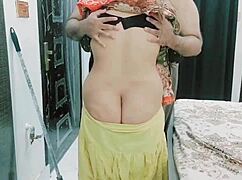 Pakistani Housewife And Husband