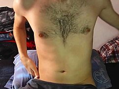 i fuck my pillow then my hand and cum on my mattress