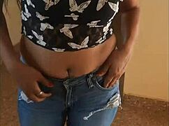 Does my friend give her ass to pay the bet?