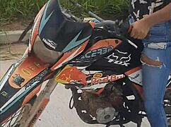 Does my friend give her ass to pay the bet?