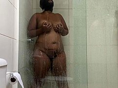 Me Comeu Dentro Do Banheiro with Big Cock Interracial Sex