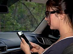 Strange Girl Begs For Outdoor Fuck Without Condom