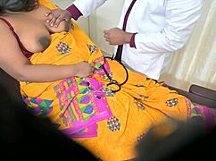 डॉक्टर हॉस्पिटल में पेशेंट से चुदाई करता