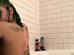 Mz Natural Showcases Her Big Natural Tits in a Boobs-Focused Scene