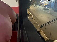 pamelinha sagaz indo tomar banho peladinha, você foderia essa safada com força?