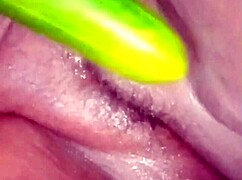 DESI BHABHI CRAVES HARD FUCKING - BIG COCK POUNDS HER WET PUSSY DEEP NOW!