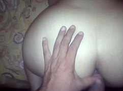 Sambita Peruanita Shows Off Her Hot Moves