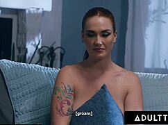 Hubby dominates as siri dahl and ana foxxx lick ass in rough 3some?