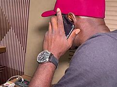 hey patricinha pays brother's debt spreading buceta for big black cock facial finish