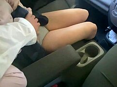 Japanese amateur moans loud in car with boyfriend watching her cum