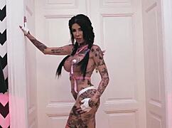 anal queen stuffs monster black dildo deep gaping her juicy ass wide open