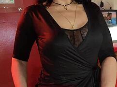 Venezuelan Teacher Shows Novice Her Big Ass Dance Moves