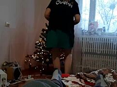 stepsister decorates christmas tree while i riskily masturbate watching her closely