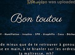 Bon toutou dává francouzskou JOI femdom ponížení pro poslušný štěňata