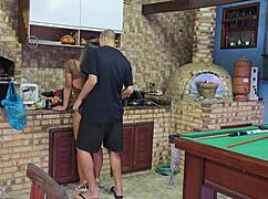 Hubby steps out, so housewife grabs his buddy for some sneaky homemade gaping fun