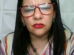 That hot mother-in-law is too tempting to ignore