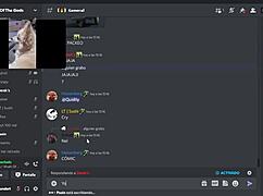 Pequeño paain de discord recibe doble penetración anal de dos vergas enormes