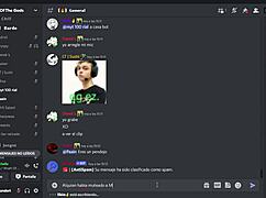 Pequeño paain de discord recibe doble penetración anal de dos vergas enormes