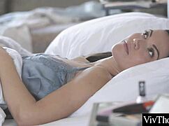 Gorgeous Ex-Lovers Reunite for Passionate Kissing and Licking