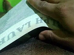 black dude's solo handjob on huge throbbing cock