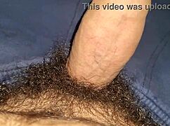 hairy amateur with long hair gives creamy armpit milkshot