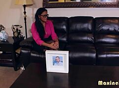 Skylar Harris's big tits and squirting make me lose control