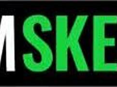 Santa delivers early cumshot to blonde's big ass and tits in Christmas trailer