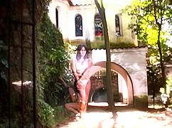 This skanky ethnic bitch bends over for deep doggystyle