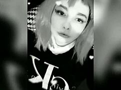 Shemale stuffs huge dildo deep into gaping ass