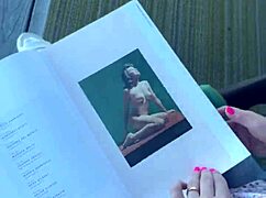 playboy mag got me so wet outdoors i had to play with my shaved pussy 😈💦