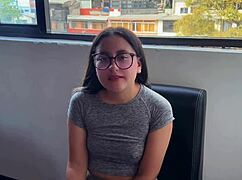 whoa, fucking my girlfriend's best latina friend on bed while she's out, left her pussy creamy with milk 💦