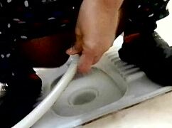 oh god, my girlfriend's pee makes me so emotional and turned on