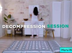 yo sophia burns that sexy brunette masseuse slides wet nuru all over michael vegas then rides him hard 😍💦🔥