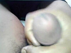 BIG ASS BABE MASTURBATES WILD FOR YOUR VIEW!