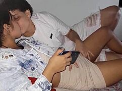 catching stepsis watching clips sparks fun bet game