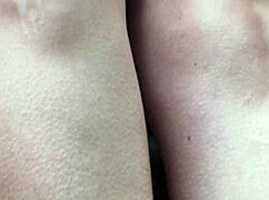 plump milf 😍 smokes cig 🚬 pisses 💦 on street bench outdoors lol