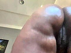 queen diva spreads her slutty ass and pussy for intense massage