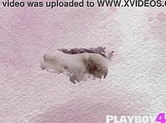 i can't stop staring at this big tits petite milf posing and exposing boobs