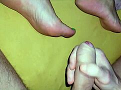 her stepmom lets her dirty up those sexy feet good