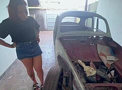 Brazilian Young Fucks Old Cuckold in Car Pussy Pounding