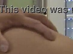 Ρε φίλε αυτή η Λατίνα δίνει υπεραισθησιακό πίπιτσα με τα χείλη ρουφάει πούτσο total