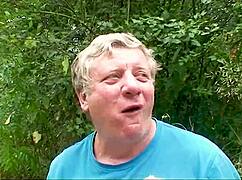 my horny mature avós found ninfeta for wild picnic fuck