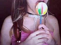 Bonneyuwu sucks chupetin like a pro teen slut!