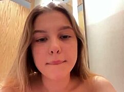 wanna watch this young bbw finger her fat pussy close up masturbating outdoors first time?