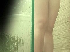 argentinian secretary babe upskirts in bathroom shaving tight coño smooth