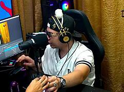 so this brazilian brunette luuh barbosa from podcast pépum no barraco rates ruan's cock strips see-through outdoors and talks dirty on camera