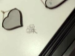 मोटी बीबीडब्ल्यू को मेरे मॉन्स्टर लंड से चोद रहा, हर धक्के पर चिल्ला रही