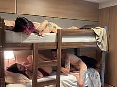 nada como uma rola grande no cu dela 😍🔥