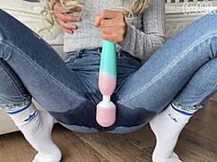 hot stepmom's squirting pussy gushes nonstop in closeup homemade masturbation