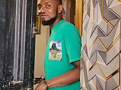 whatsapp babe delivers pussy with home service 😈🍑🔥